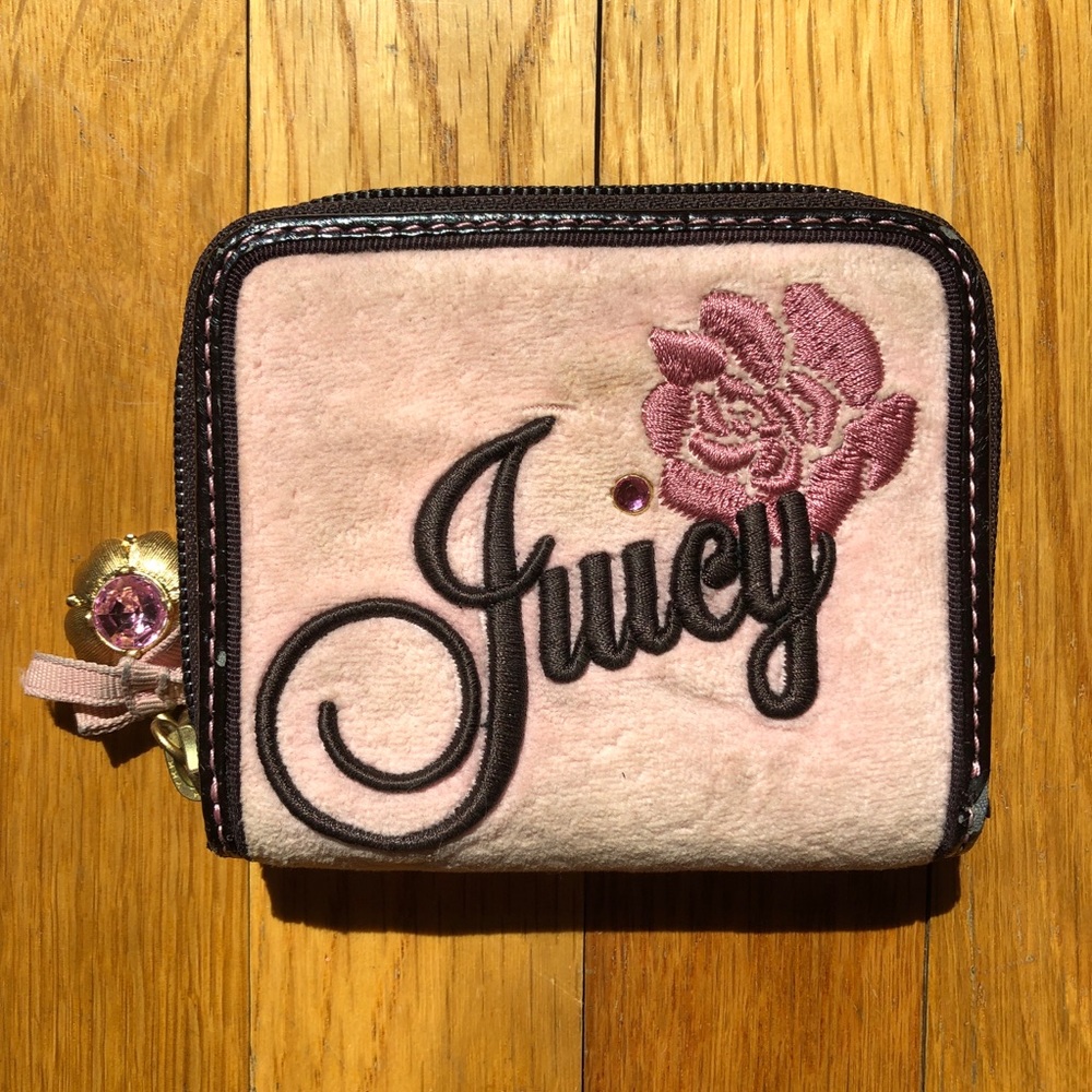 SOLD - JUICY COUTURE WALLET